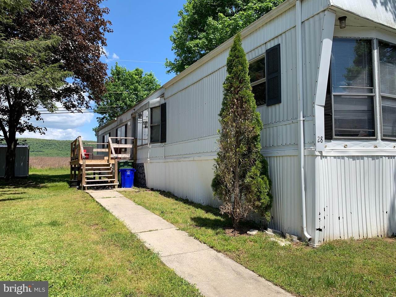 82 Linda Drive - Photo 1