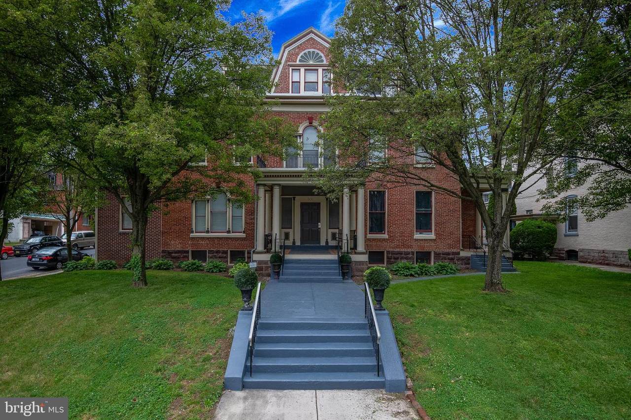800 5TH Street - Photo 1
