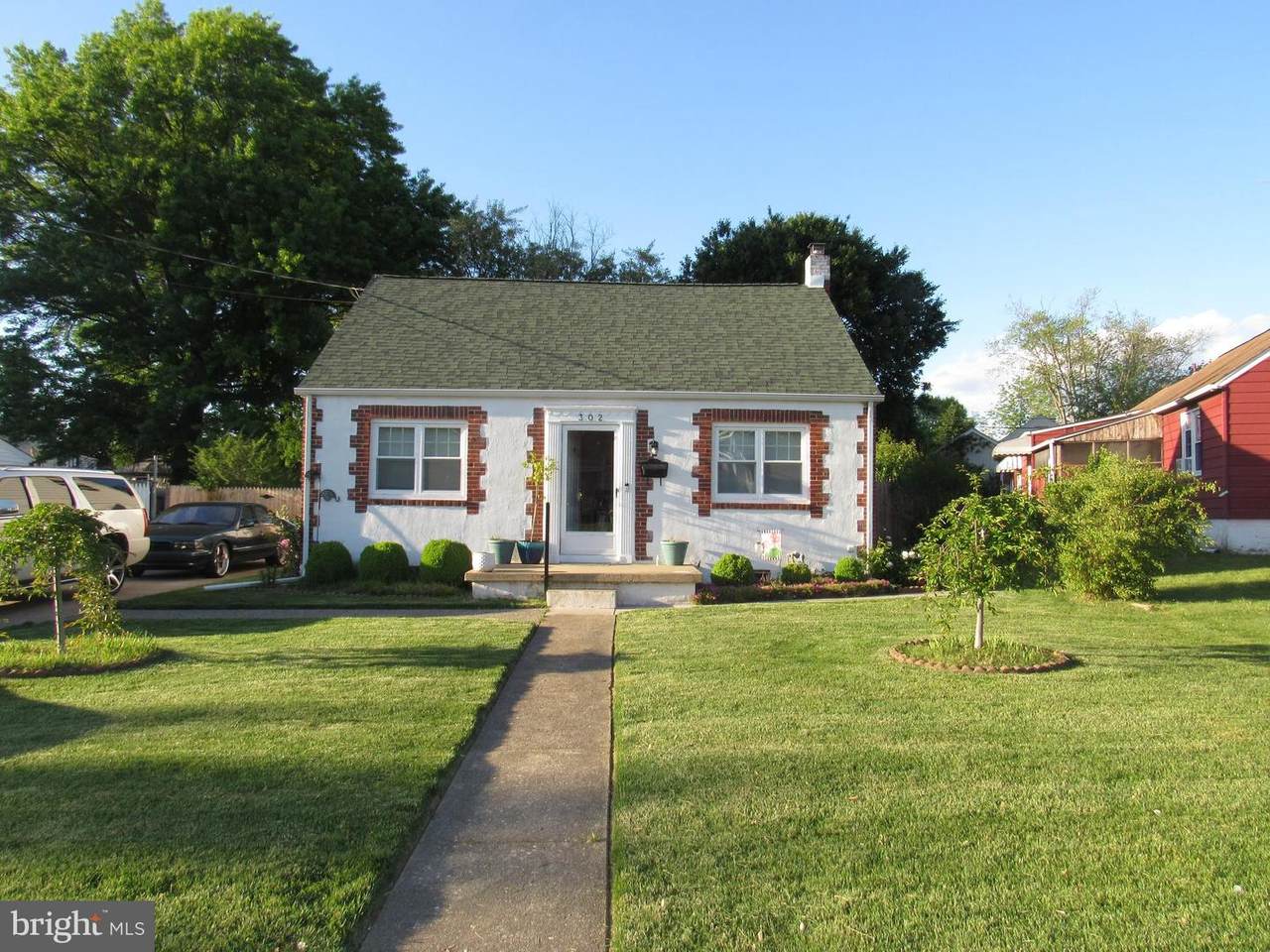 302 Van Buren Avenue - Photo 1