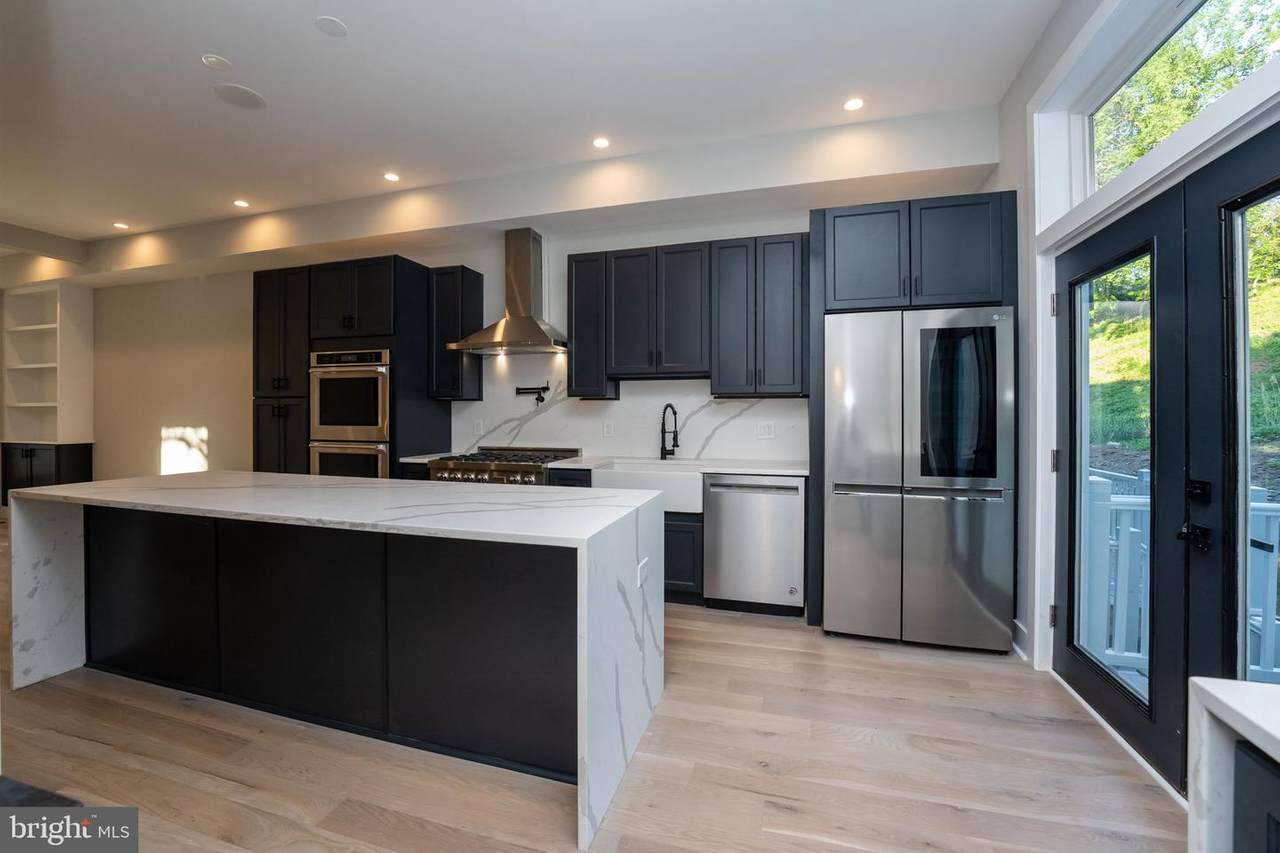 232 Fountain Street - Photo 1