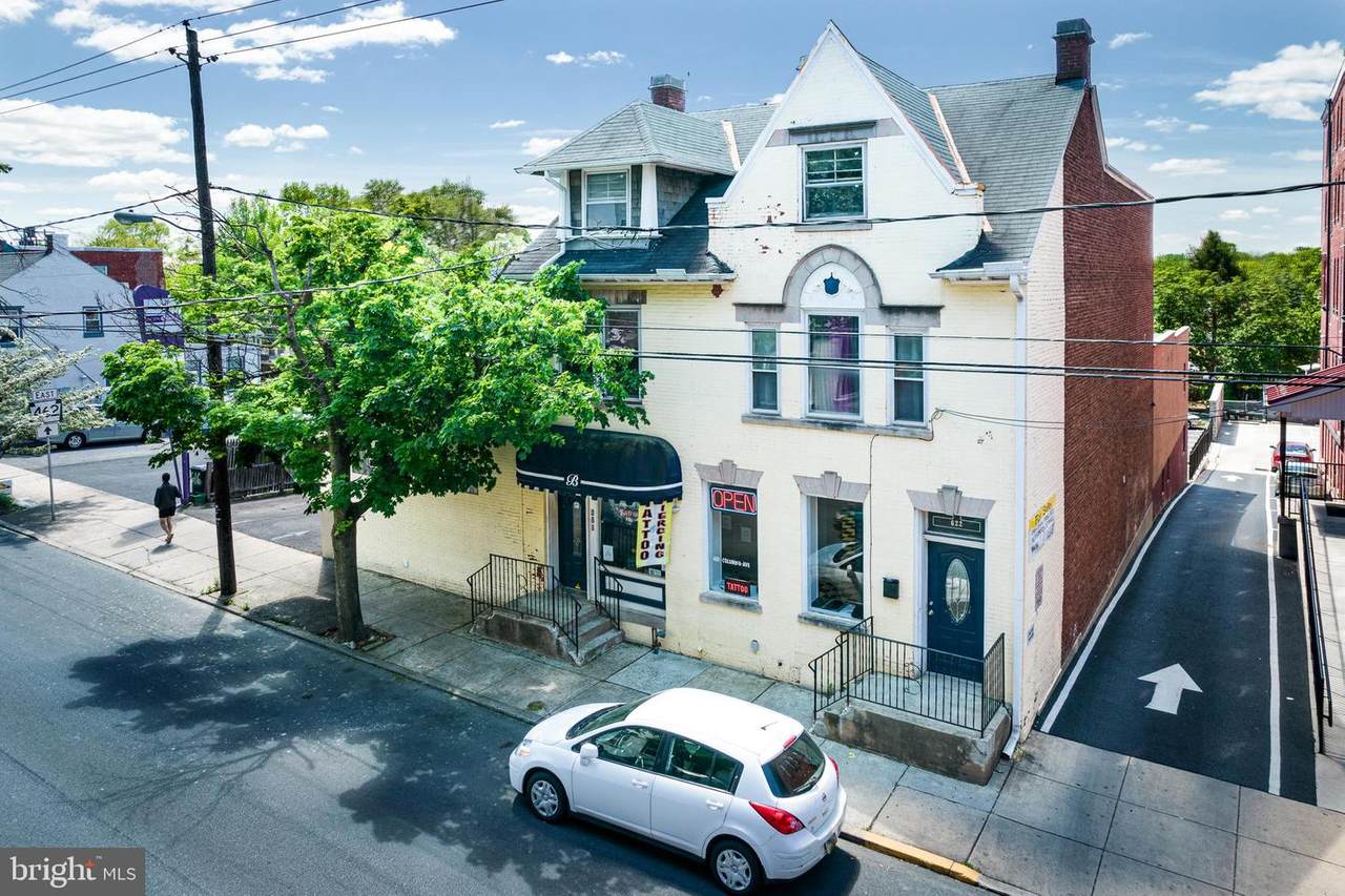 618 Columbia Avenue - Photo 1