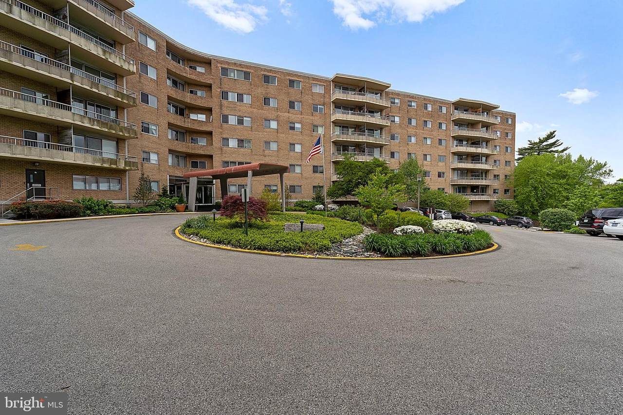 100 West Avenue - Photo 1