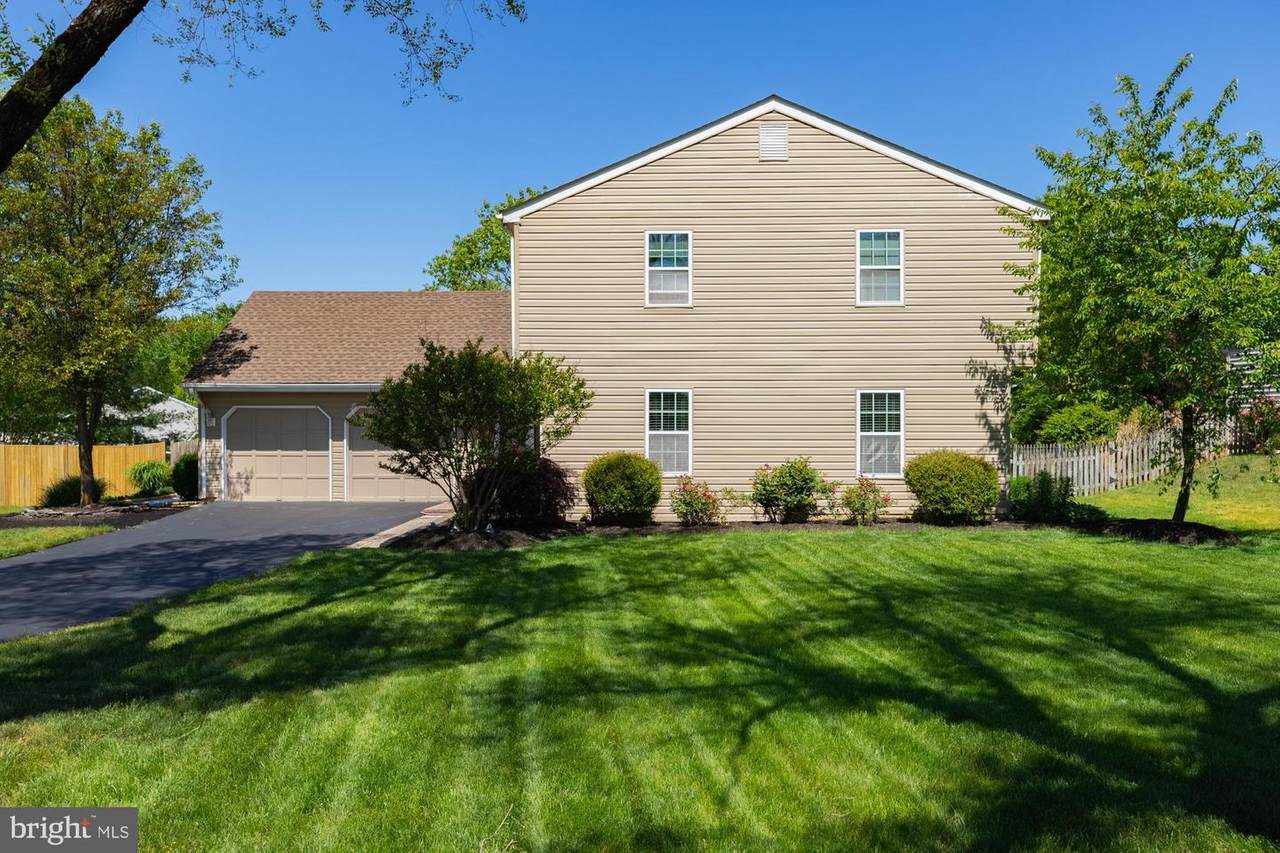 106 Cherry Tree Court - Photo 1
