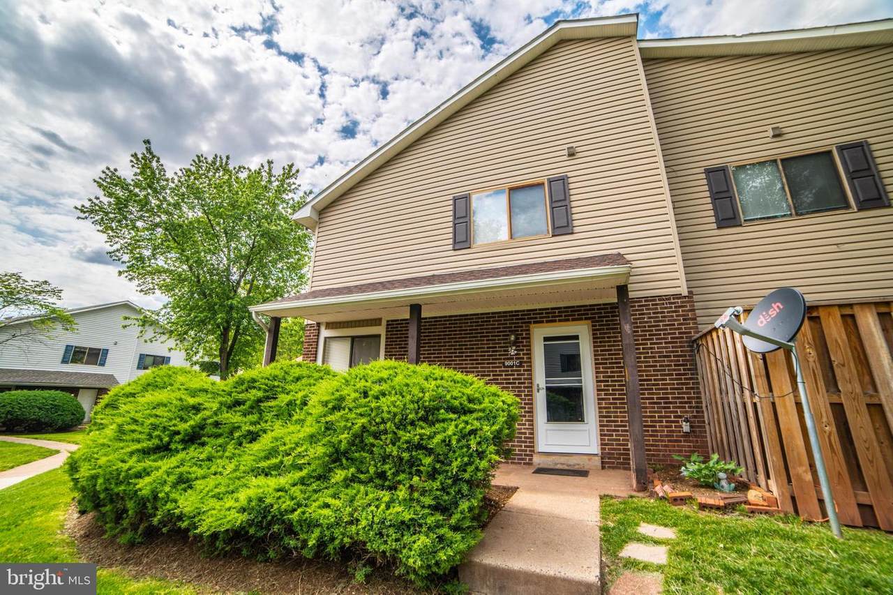 9001 Sandalwood Drive - Photo 1