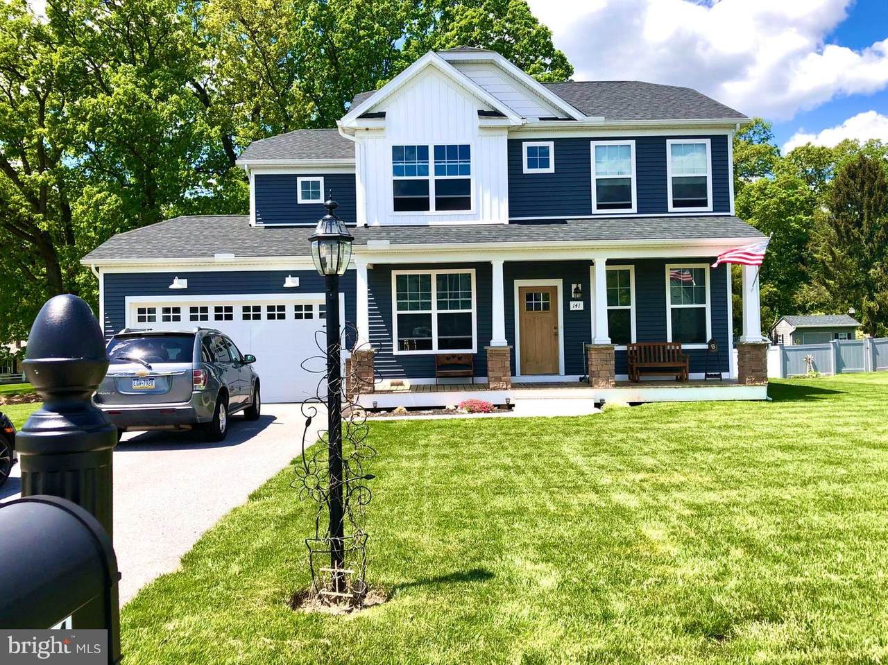 141 Winona Drive - Photo 1