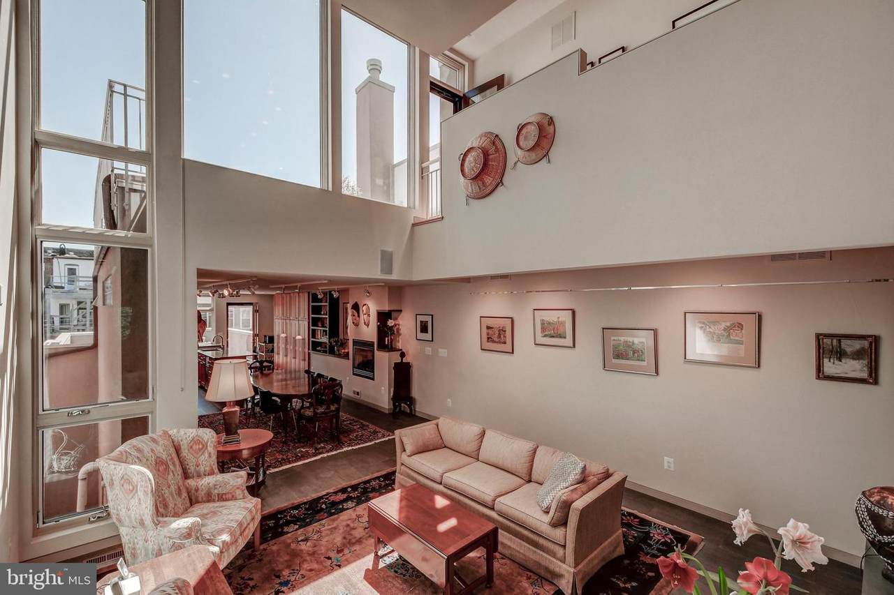 2811 Saint Paul Street - Photo 1