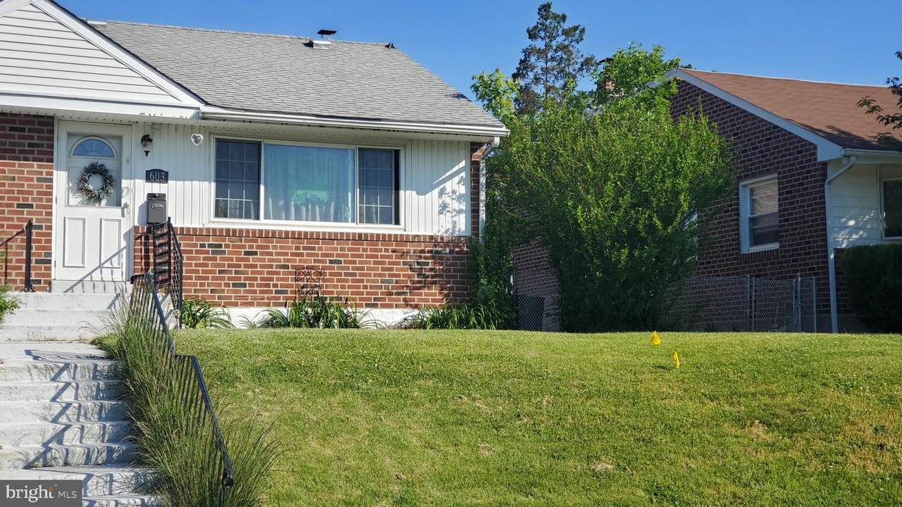 603 7TH Avenue - Photo 1