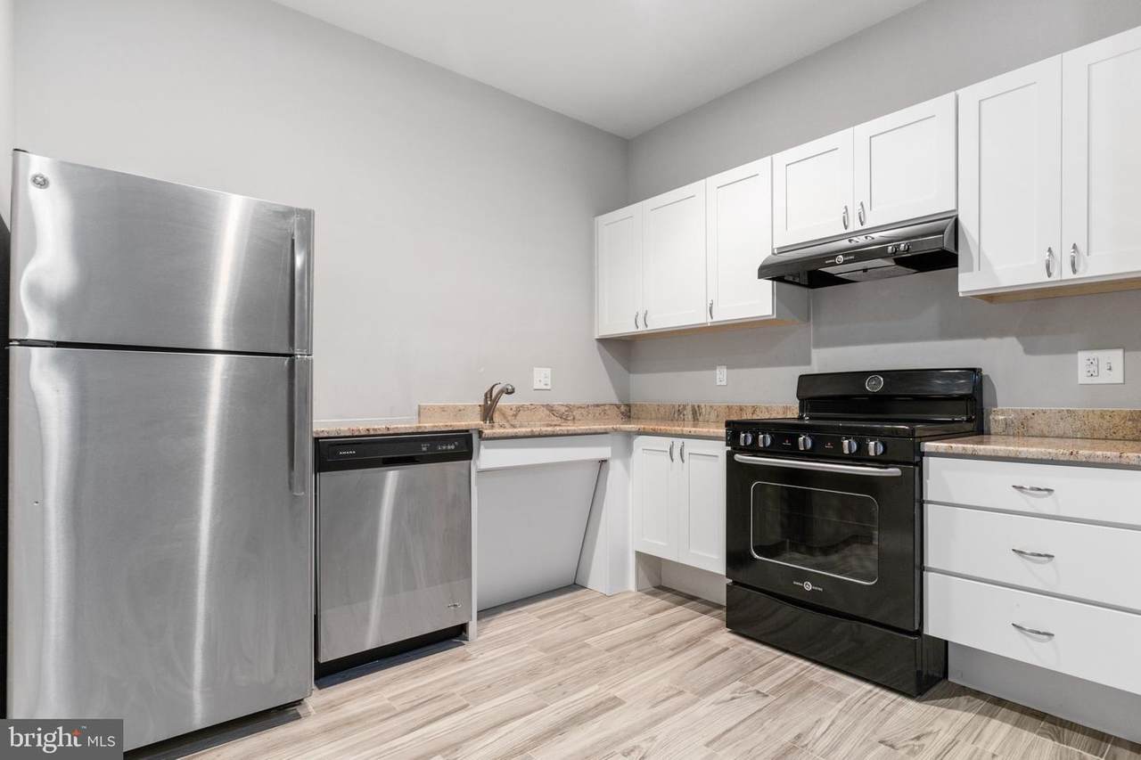 616 4TH Street - Photo 1