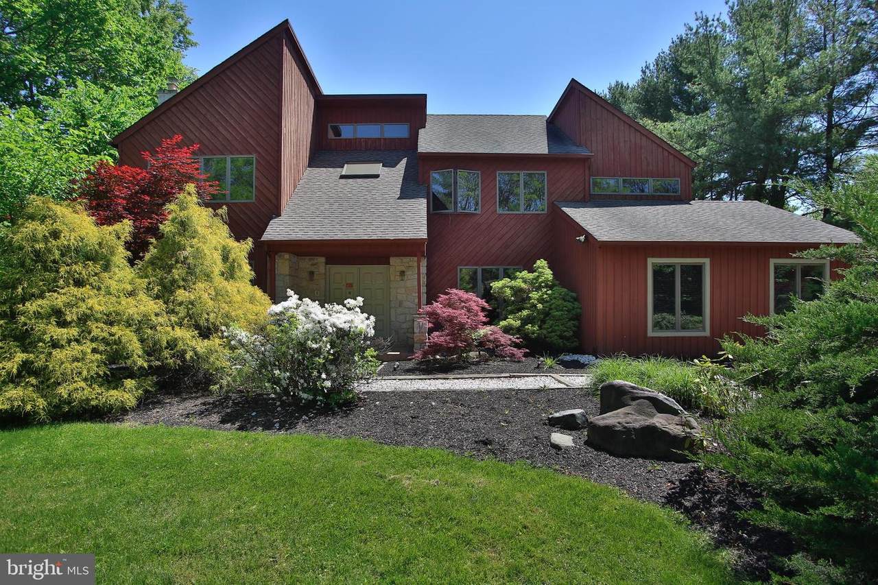 980 Hunt Drive - Photo 1