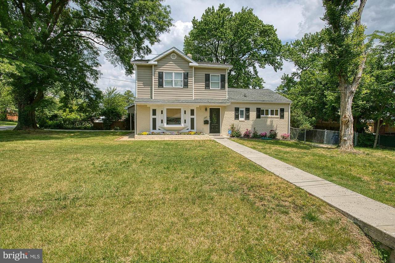 2508 Fleming Street - Photo 1