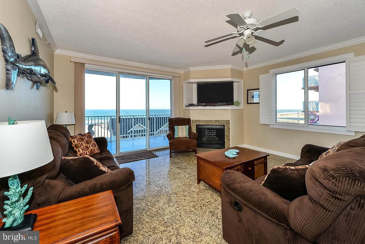 901 Atlantic Avenue - Photo 1