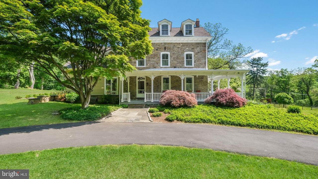 224 Moredon Road - Photo 1