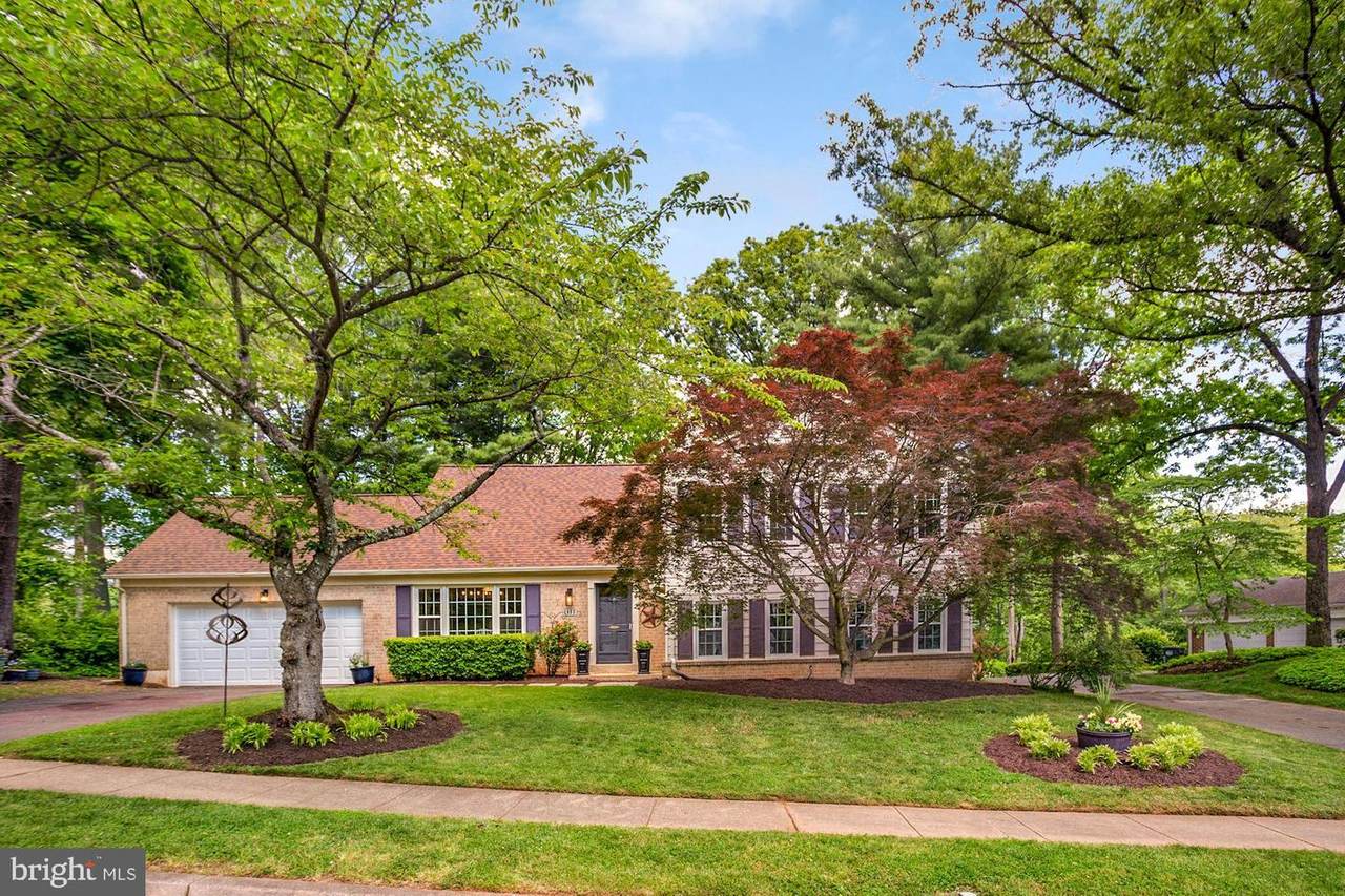 1833 Baldwin Drive - Photo 1