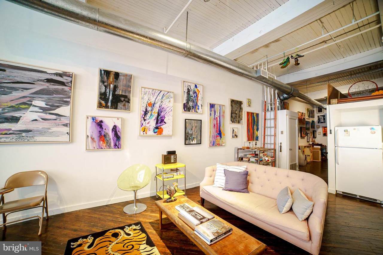 429 13TH Street - Photo 1