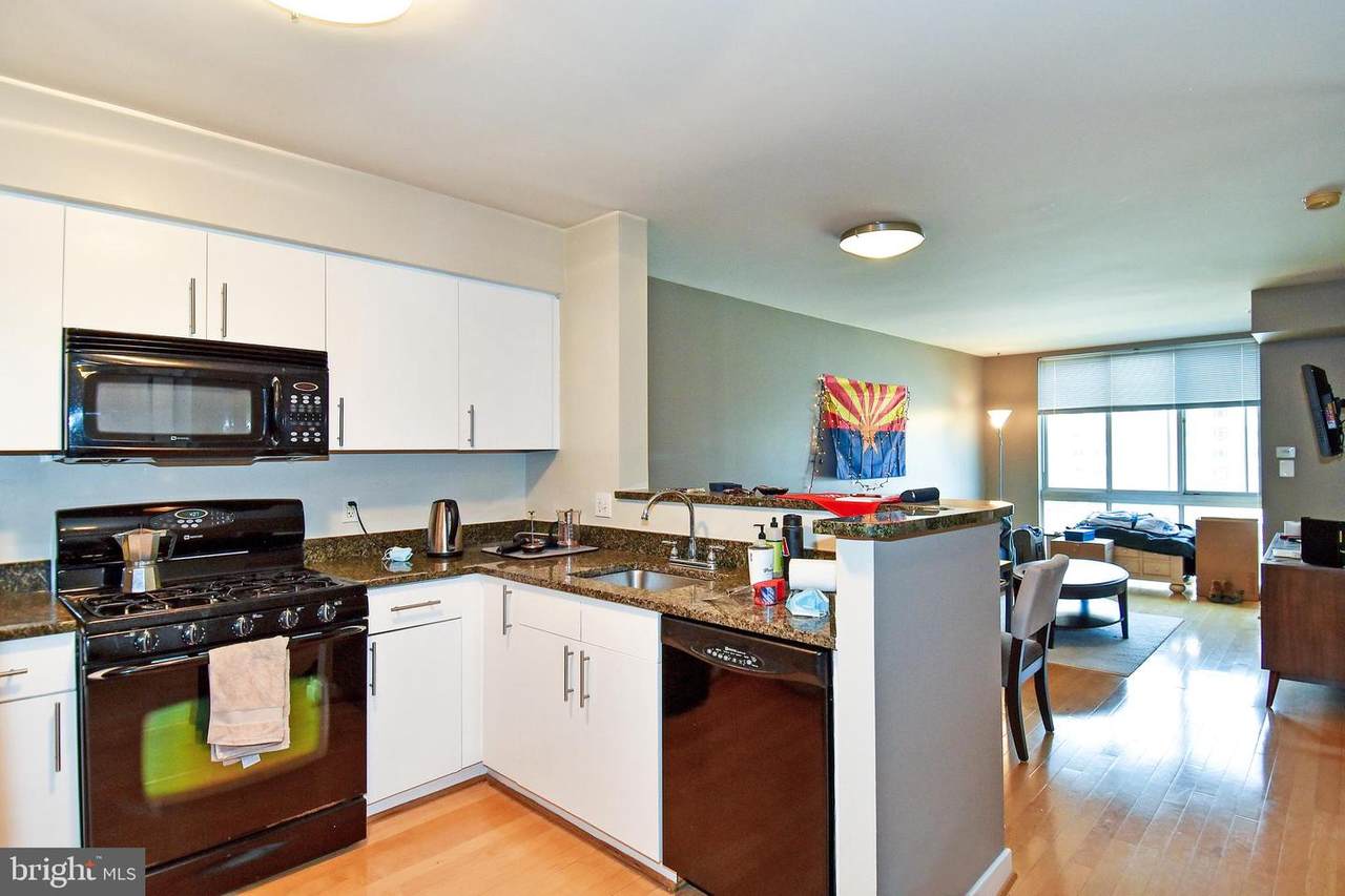 1000 New Jersey Avenue - Photo 1