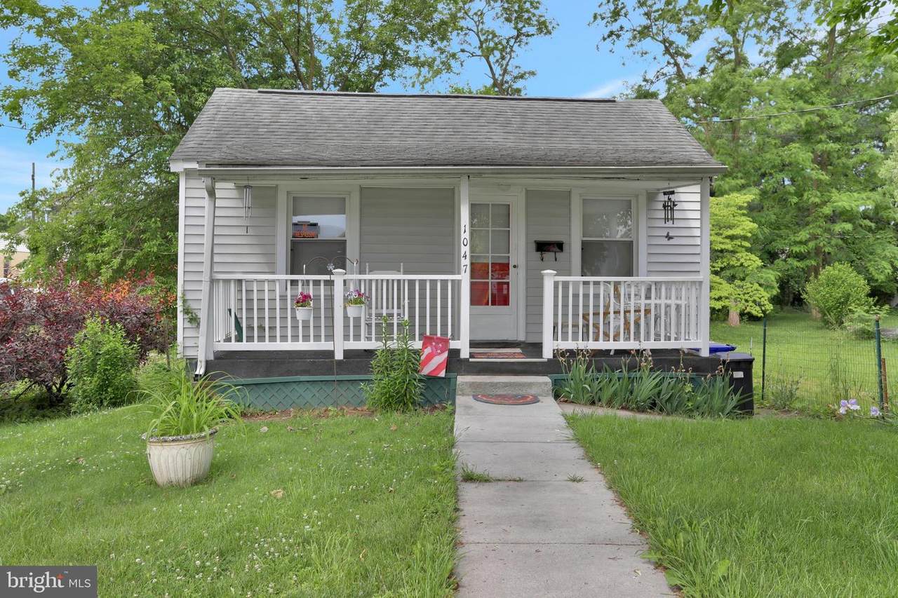 1047 Florida Avenue - Photo 1