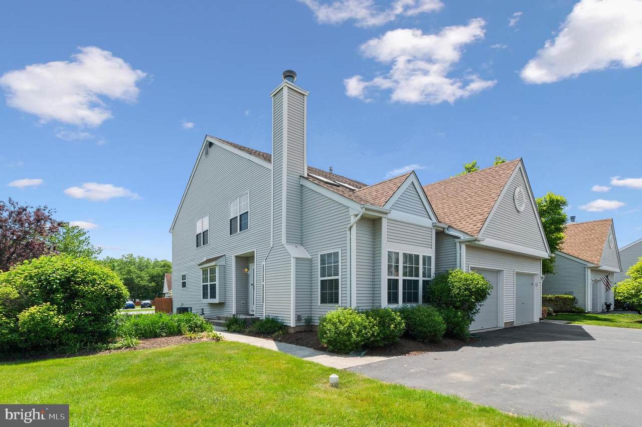 31 Cypress Court - Photo 1