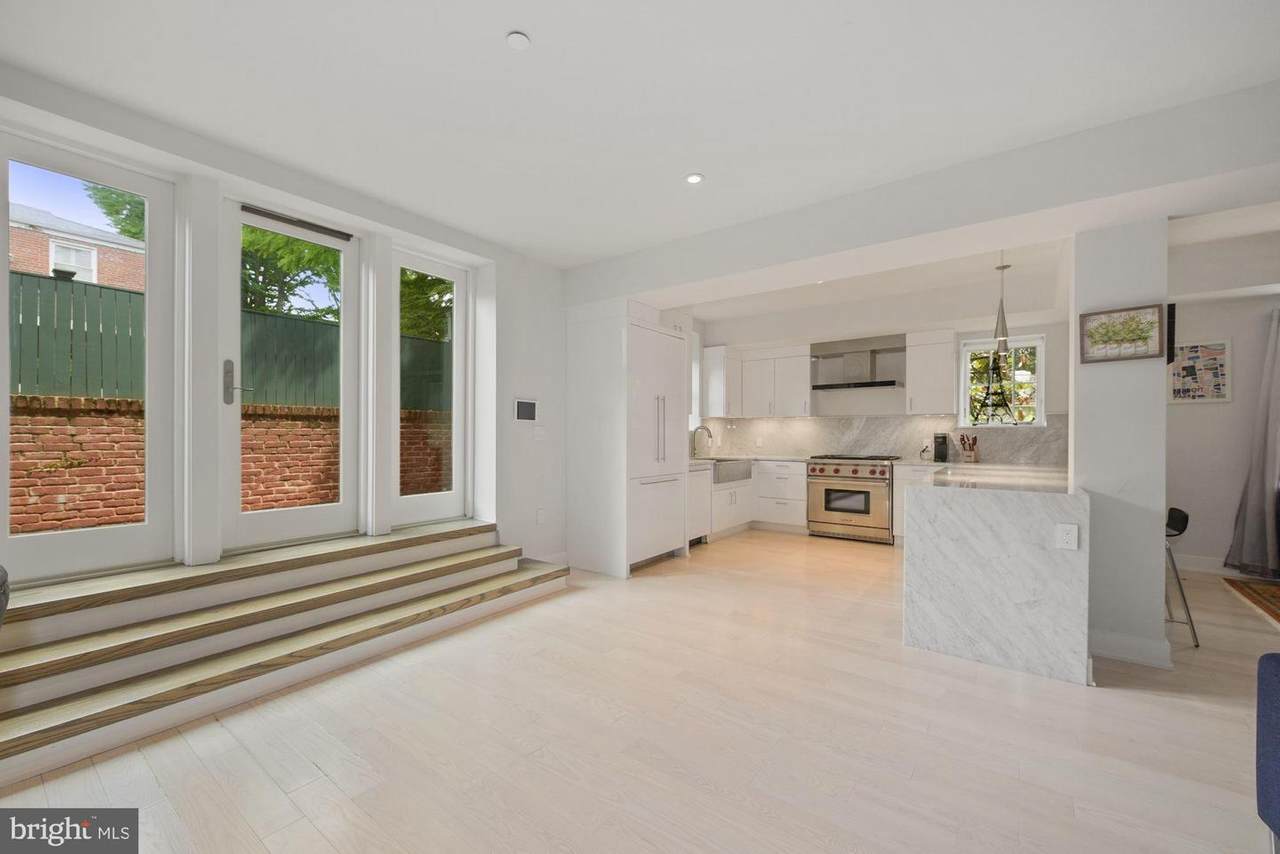2709 N Street - Photo 1