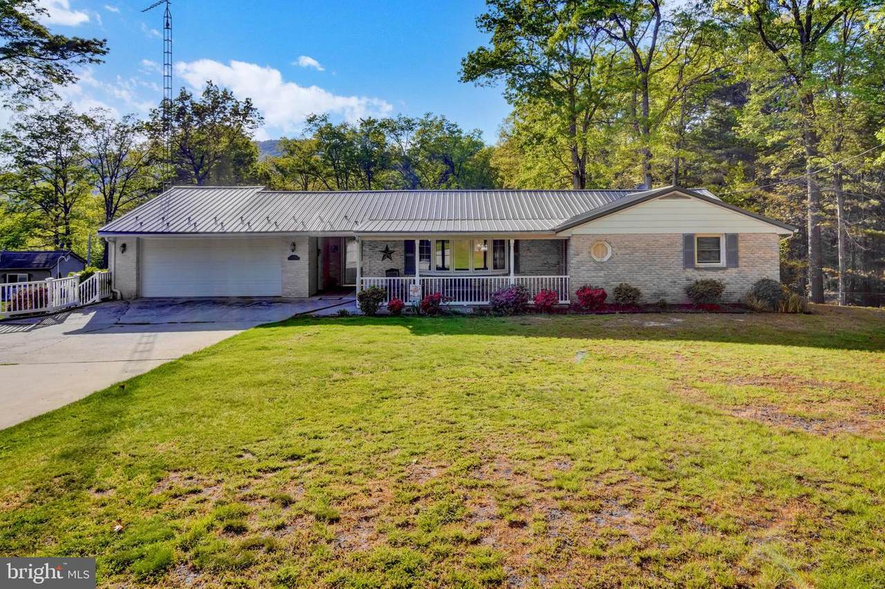 4622 Carlisle Road - Photo 1
