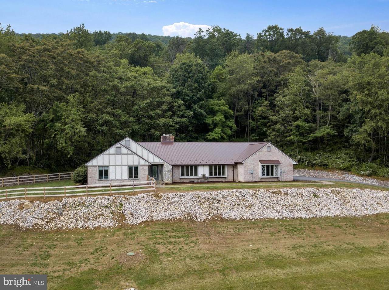 210 Raintree Lane - Photo 1