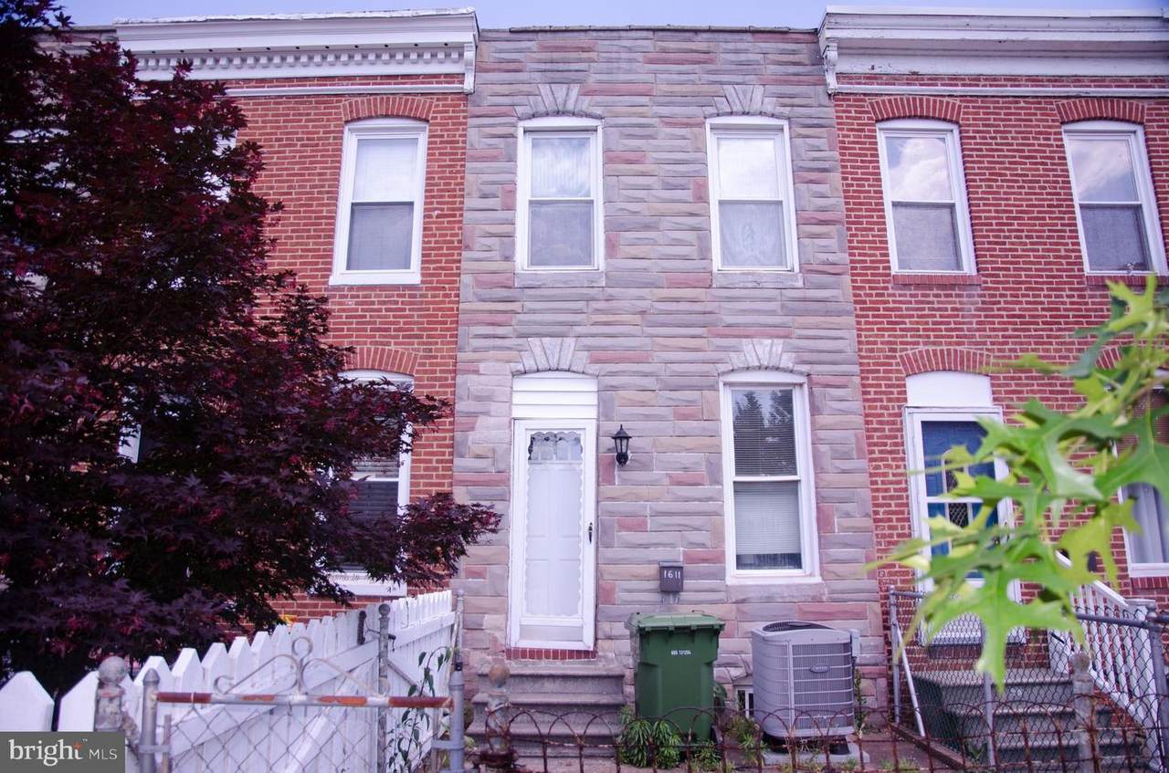 1611 Race Street - Photo 1