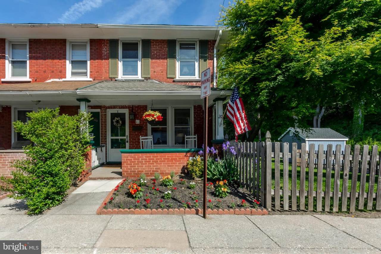 20 Roberts Road - Photo 1