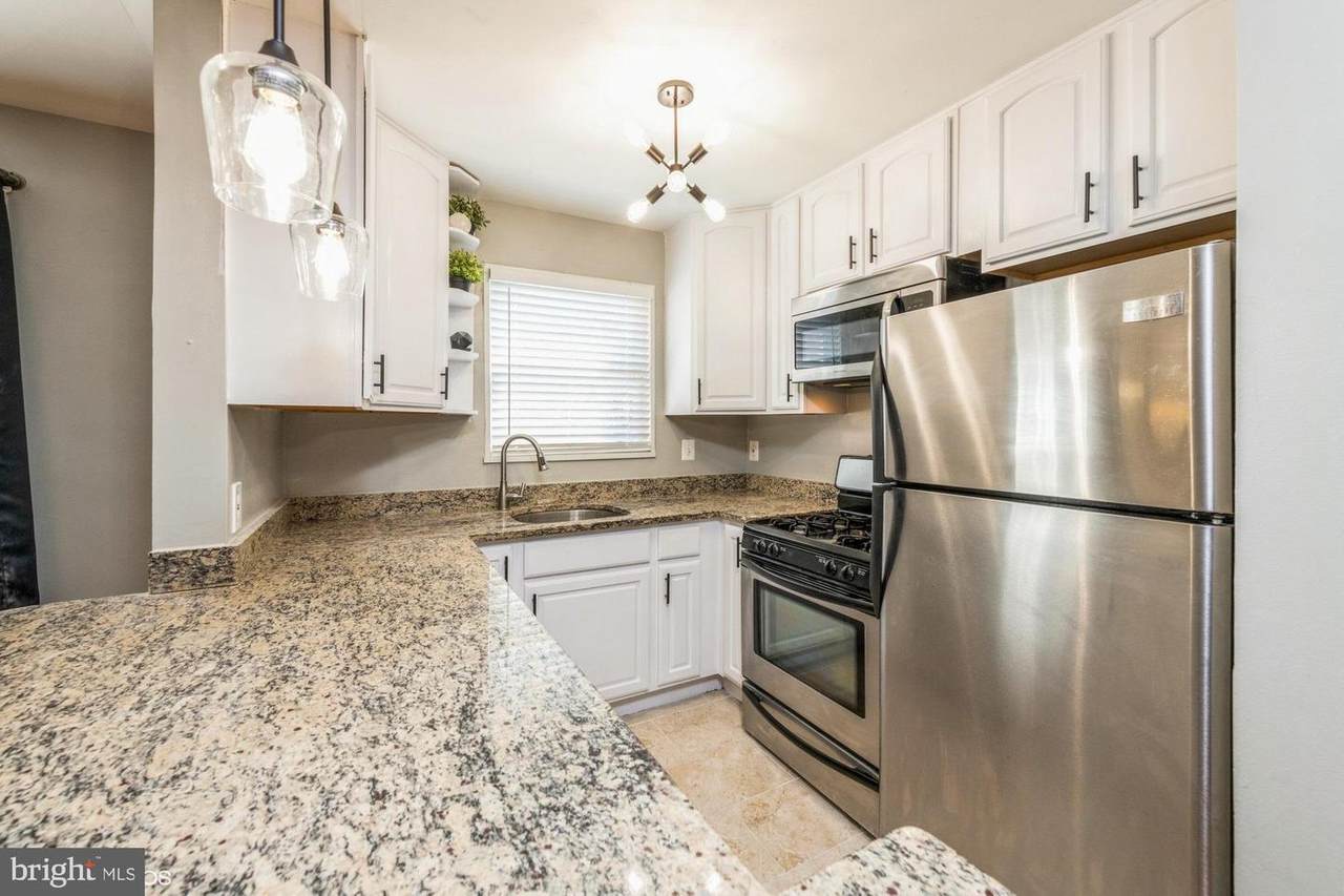 116 Lee Avenue - Photo 1