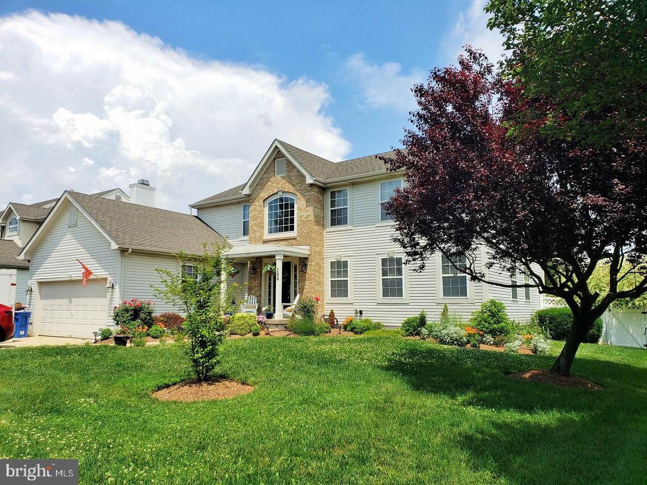 124 Yorktown Road - Photo 1