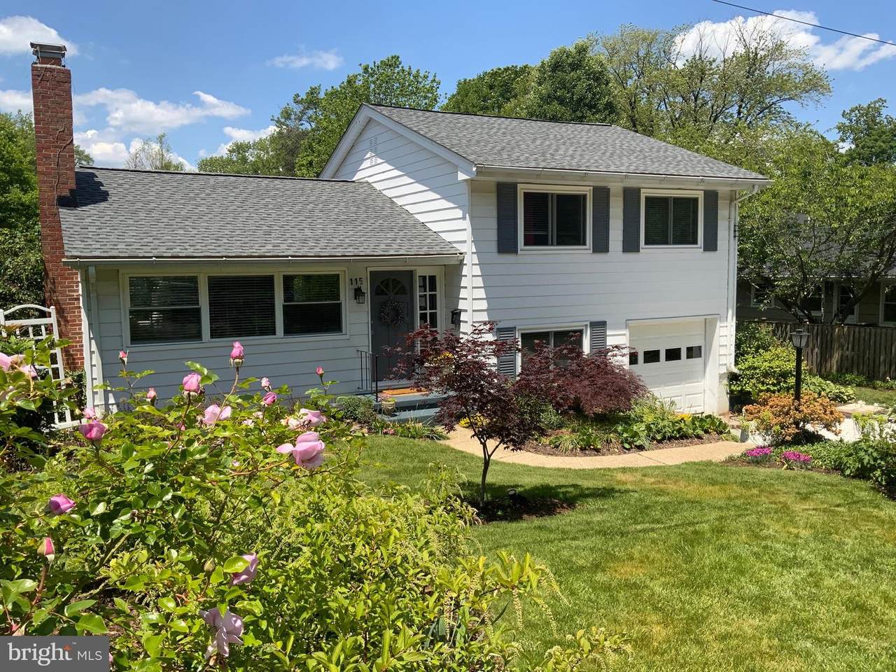 115 Simms Drive - Photo 1