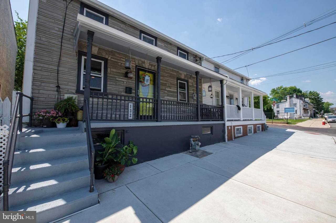 132 Dayton Street - Photo 1