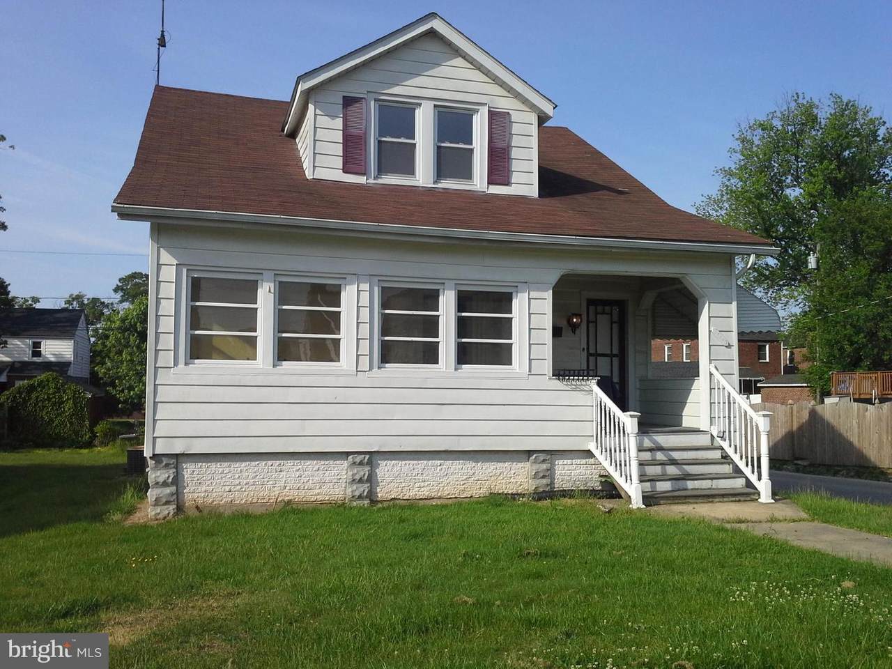 2807 Rosalie Avenue - Photo 1