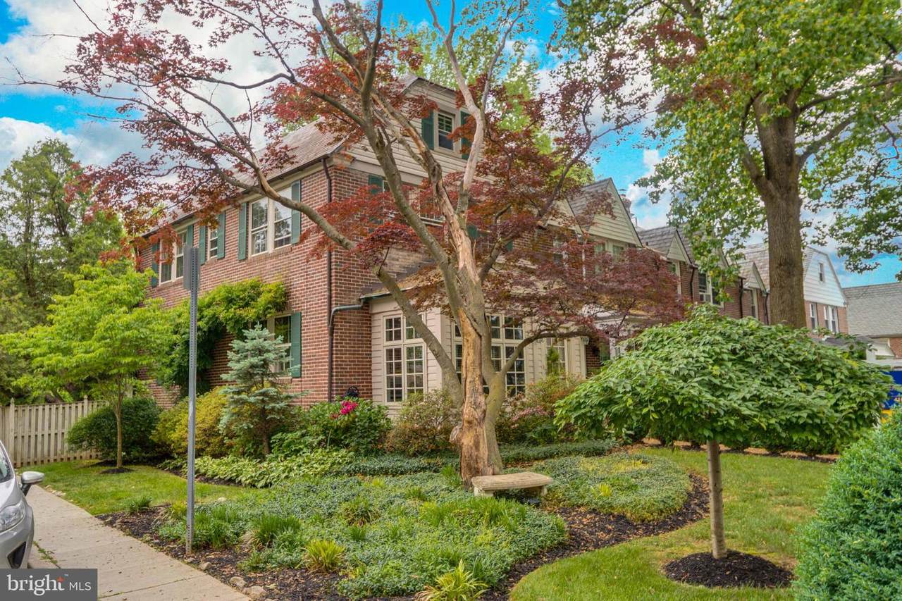 300 Hopkins Road - Photo 1
