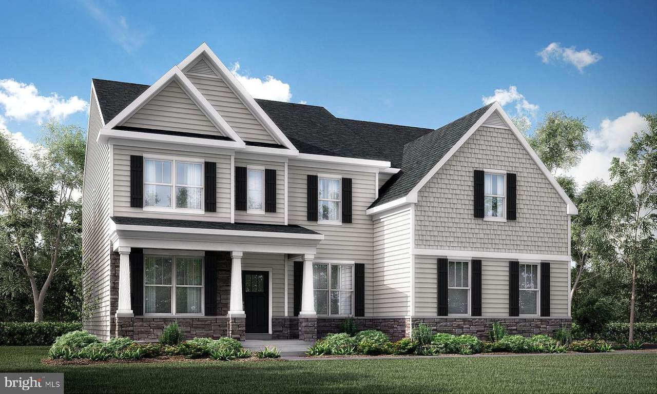 5700 Saucon Ridge Road - Photo 1