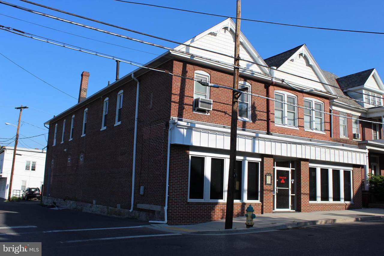 137 Virginia Avenue - Photo 1