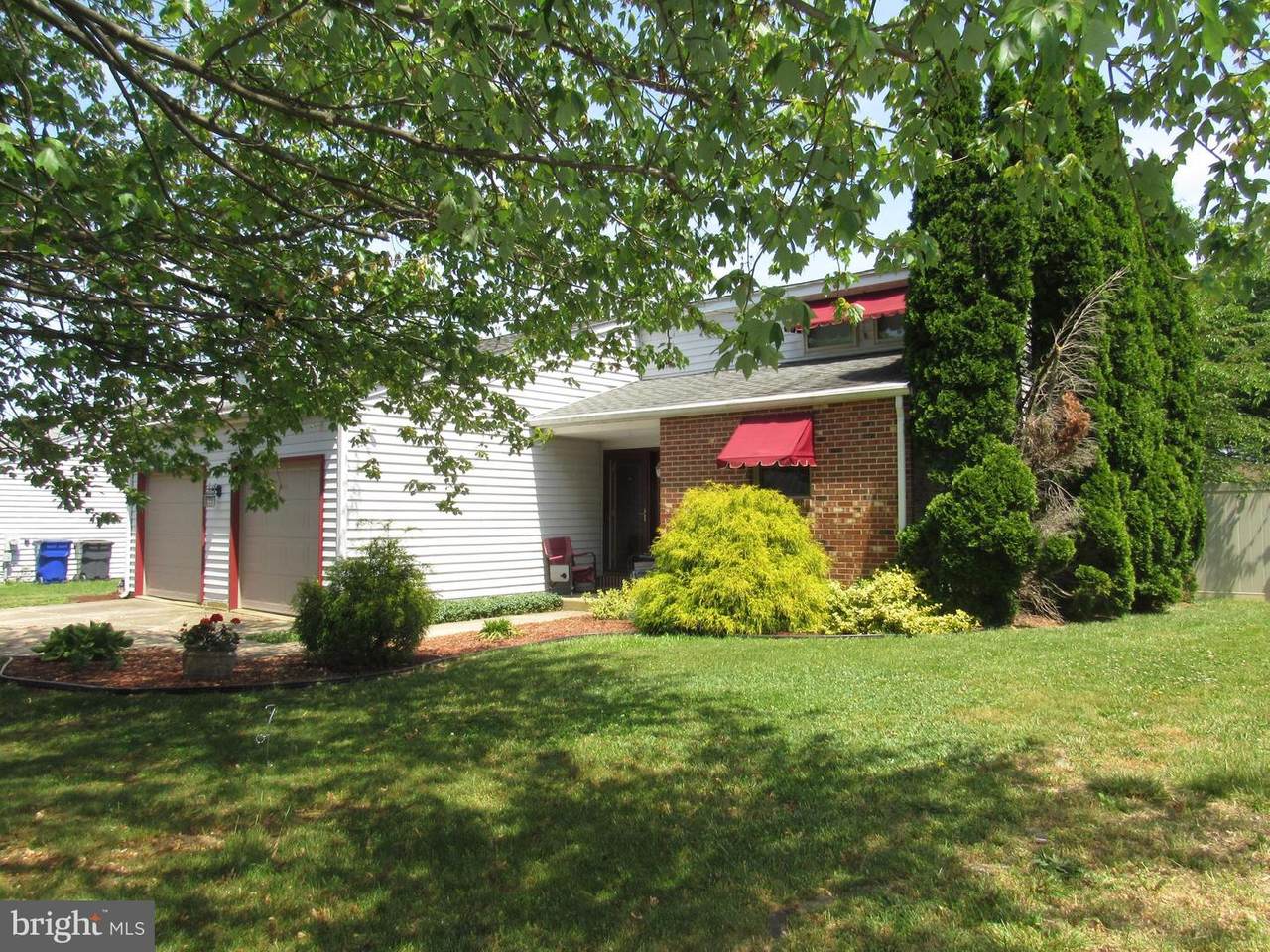 30 Karen Court - Photo 1