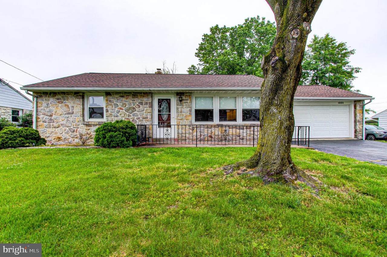 1231 Evans Street - Photo 1