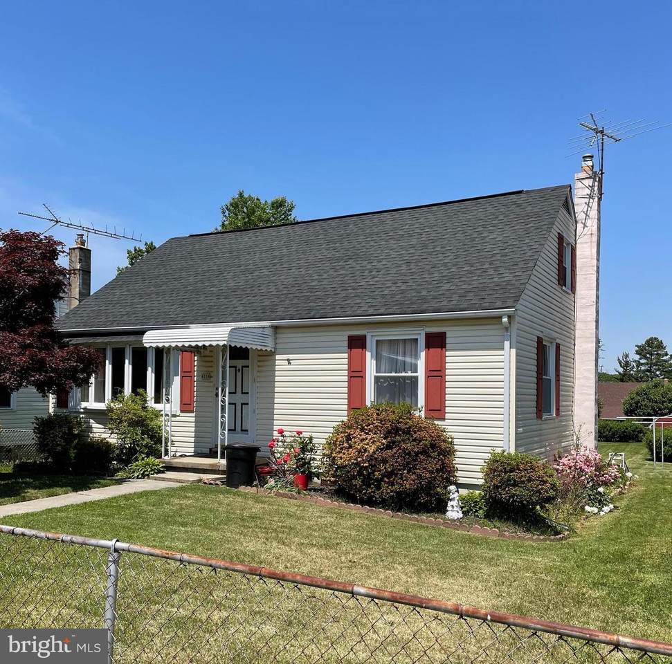 4114 Slater Avenue - Photo 1