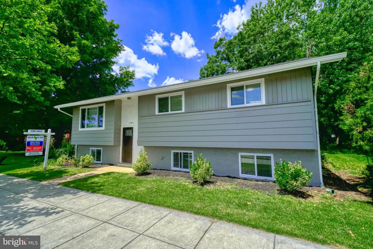 1000 Kenilworth Avenue - Photo 1