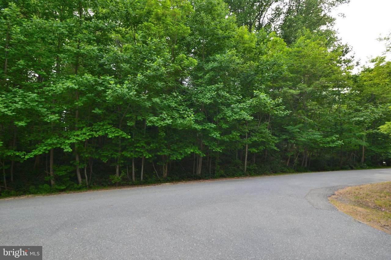 920 Outer Place - Photo 1