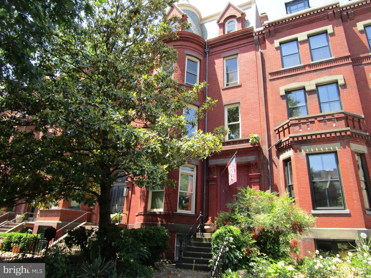 1332 Vermont Avenue - Photo 1