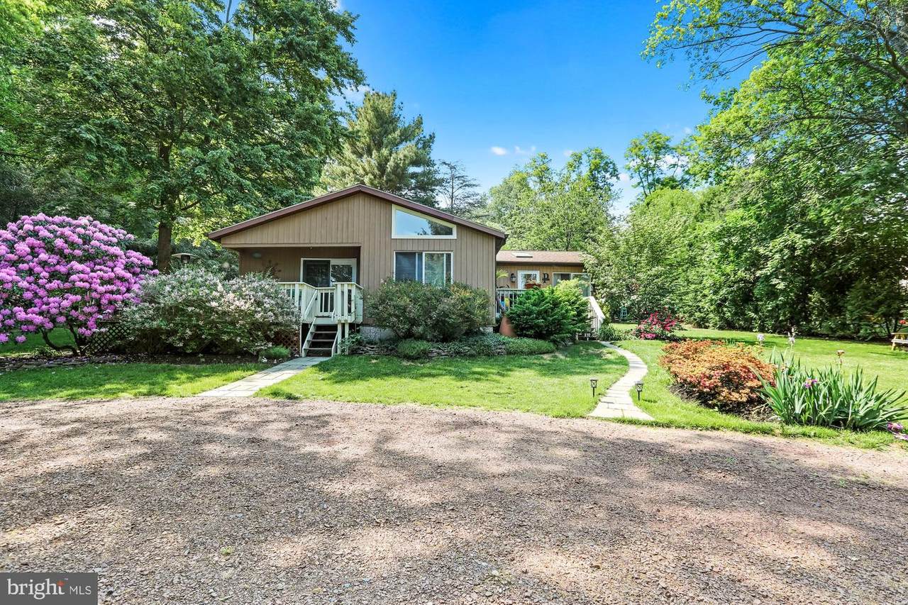 5414 Silo Hill Road - Photo 1
