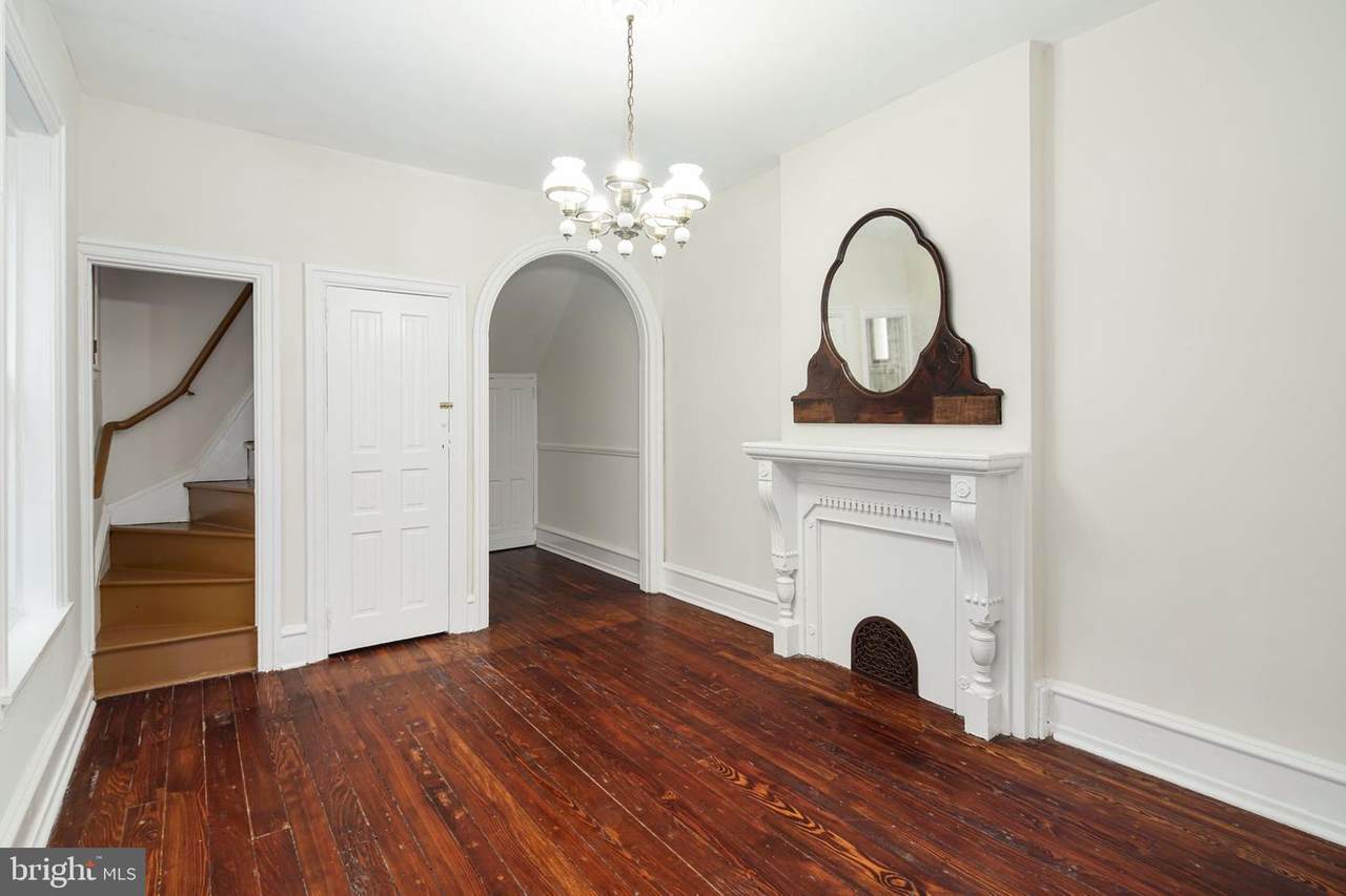 1735 26TH Street - Photo 1