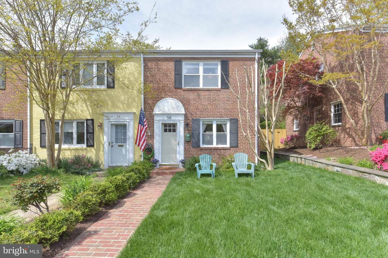 58 Rosemont Avenue - Photo 1