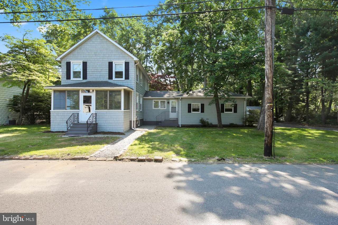 21 Berrien Avenue - Photo 1
