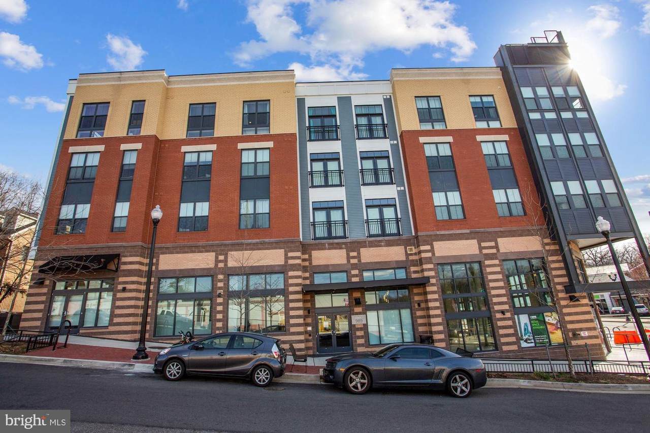 989 Buchanan Street - Photo 1