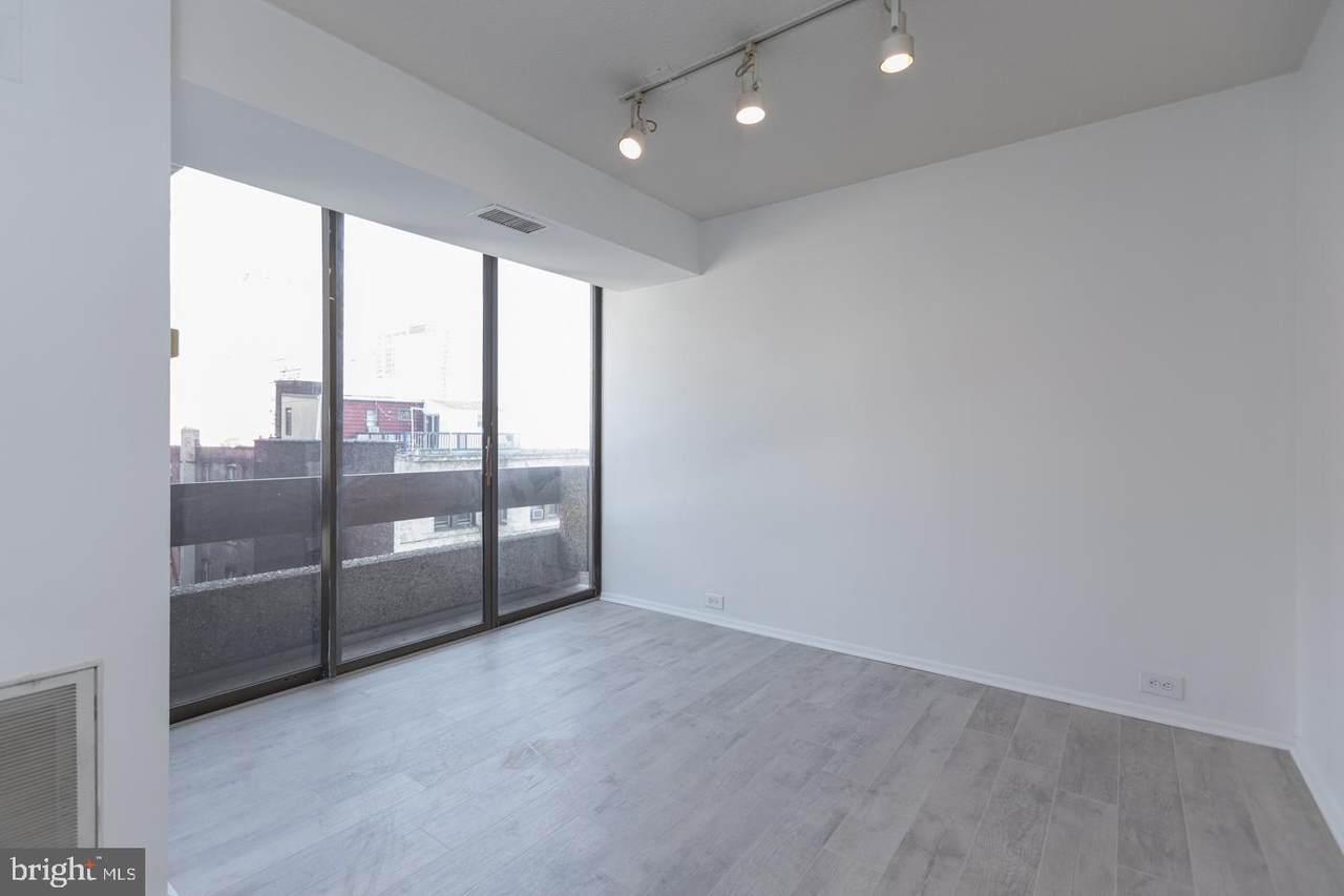 1326-42 Spruce Street - Photo 1