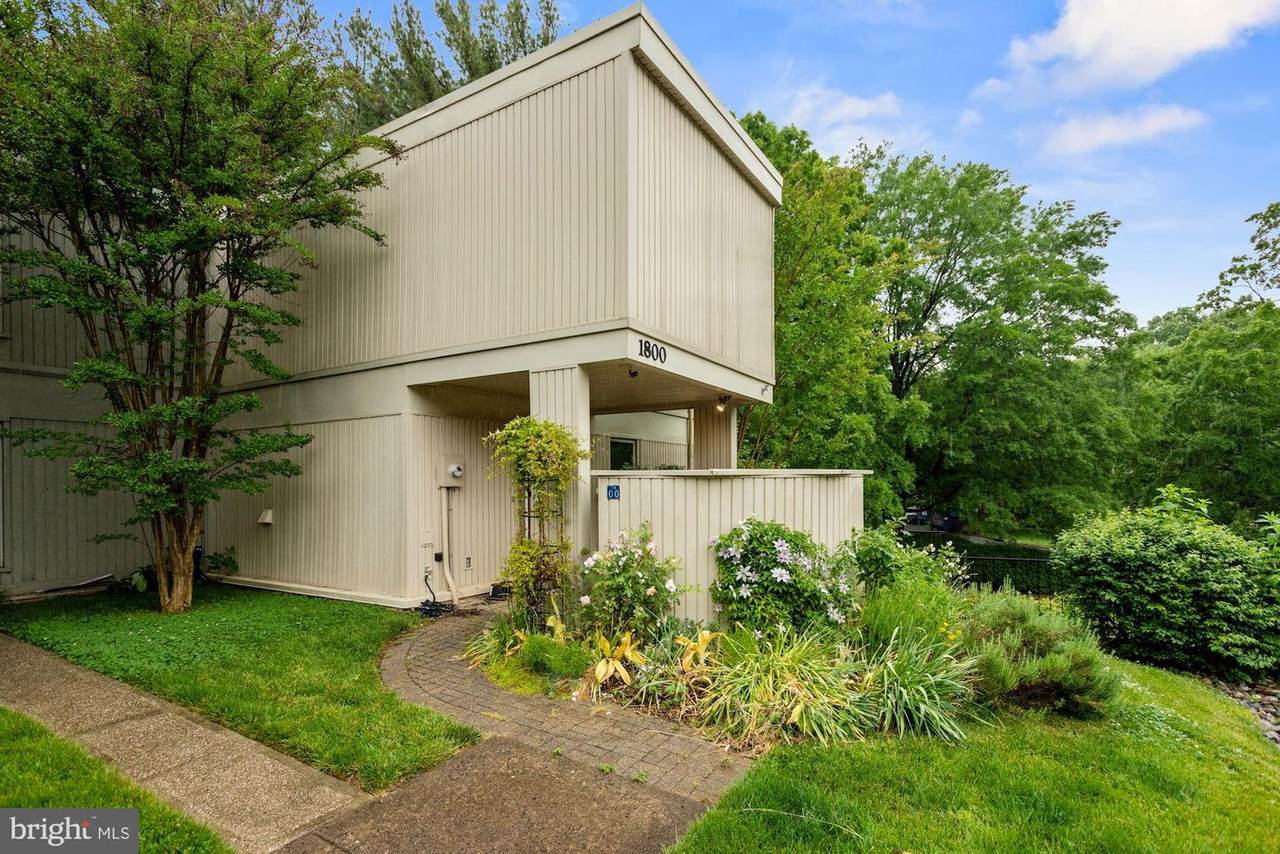 1800 Shore Court - Photo 1