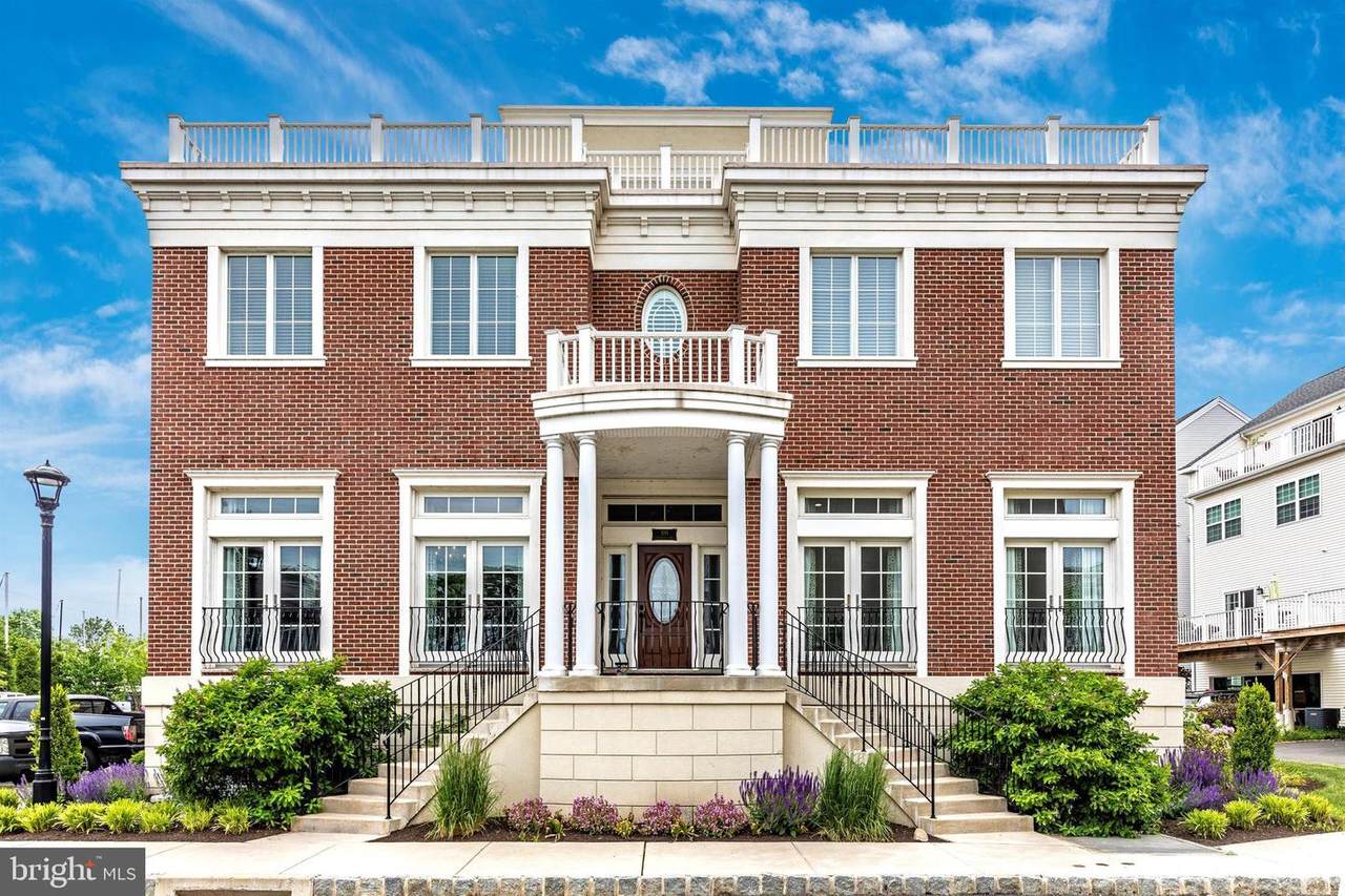 100 Tidewater Drive - Photo 1
