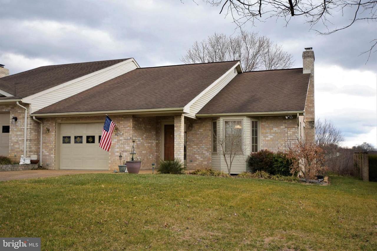 142 Fairground Road - Photo 1