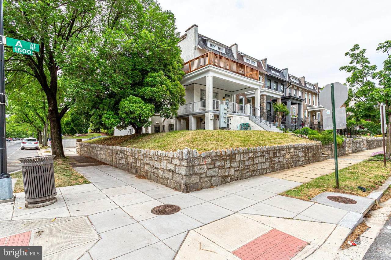 1637 A Street - Photo 1